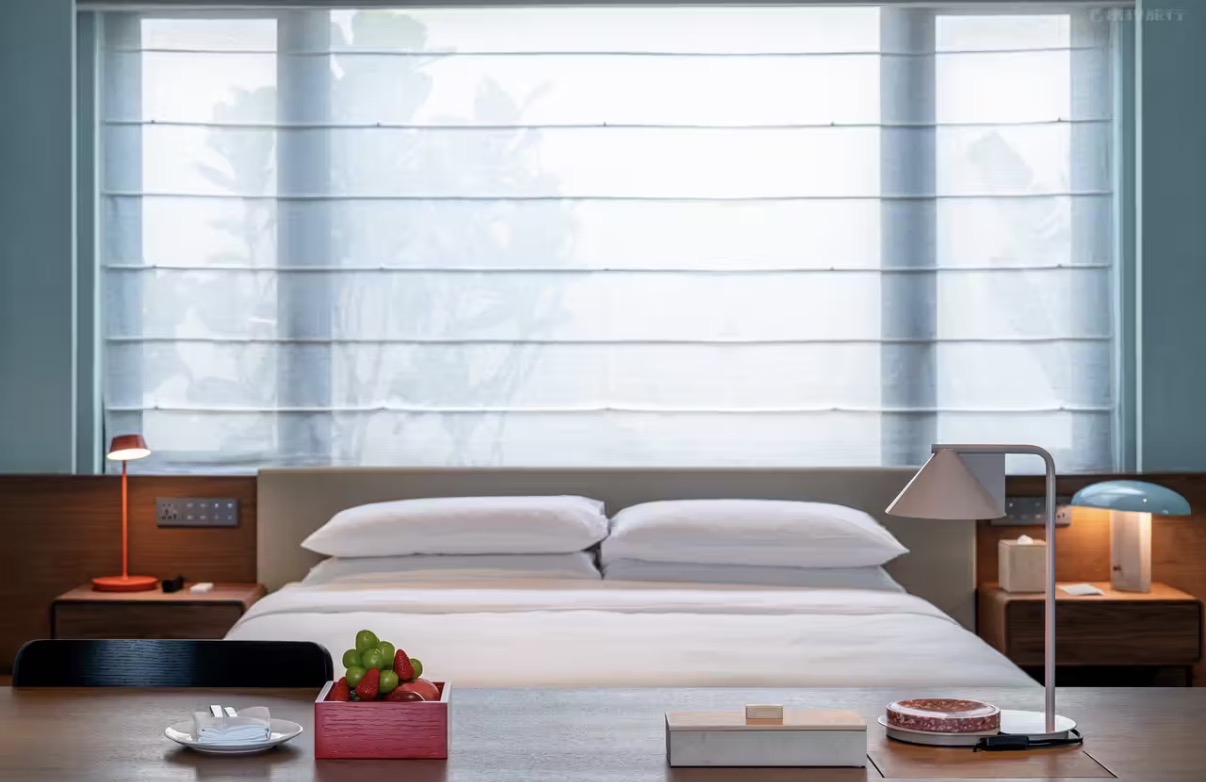 Surfyard Room